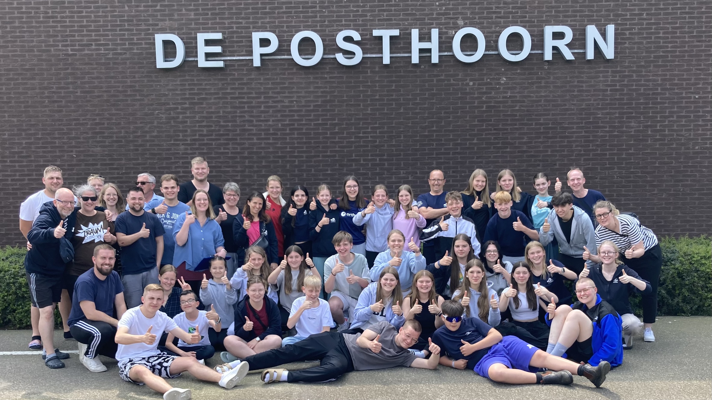 Hamont ruft – Saisonauftakt mit unserer Meister-Show „Exit : Light“